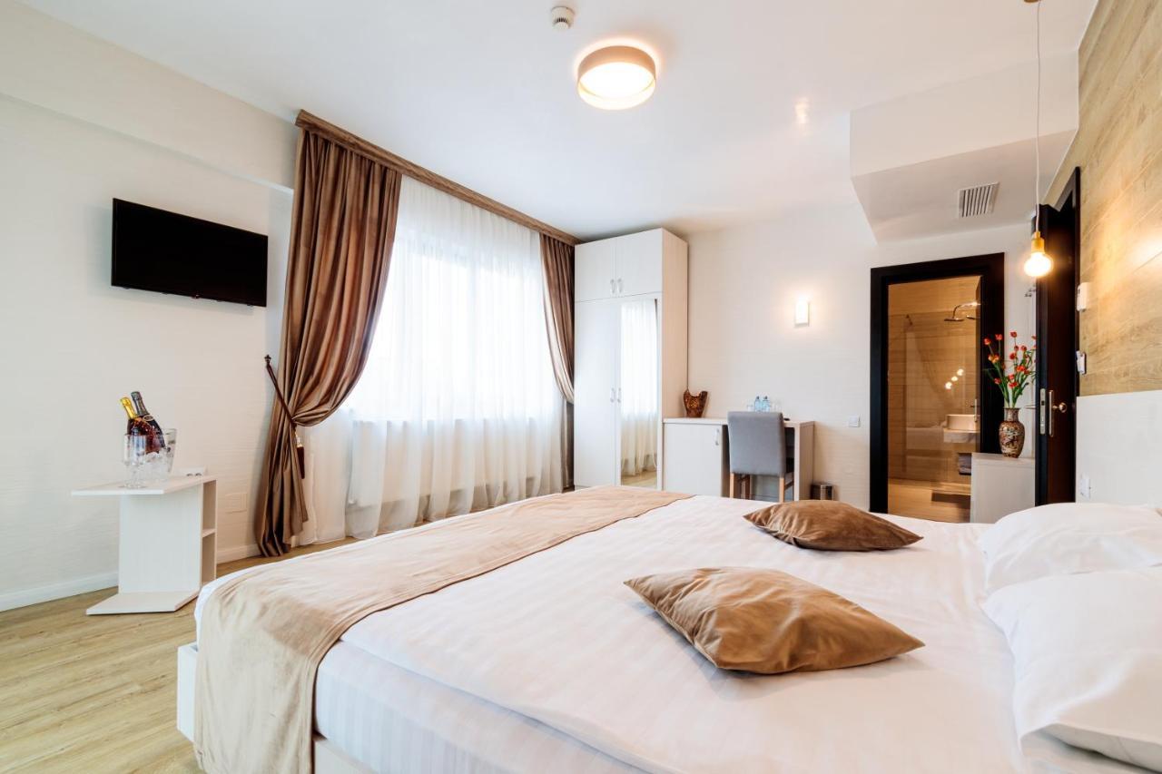 Hotel Bulevard Râmnicu Vâlcea Extérieur photo