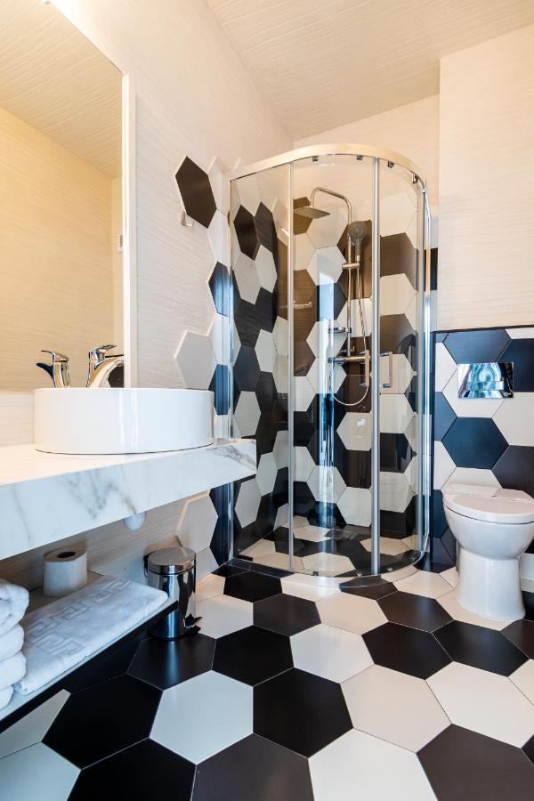Hotel Bulevard Râmnicu Vâlcea Extérieur photo