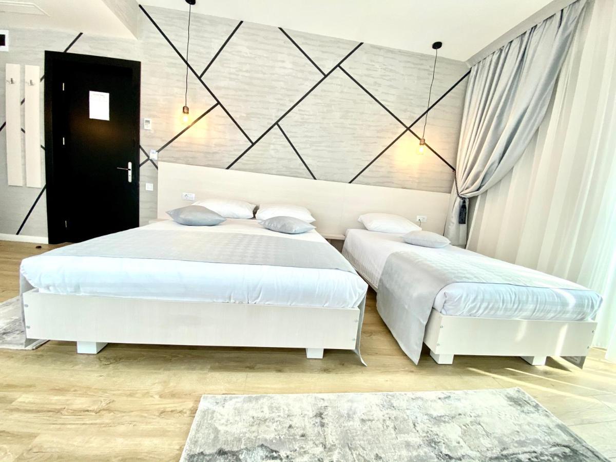 Hotel Bulevard Râmnicu Vâlcea Extérieur photo