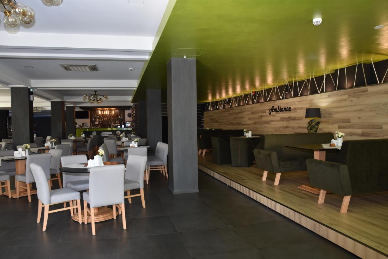 Hotel Bulevard Râmnicu Vâlcea Extérieur photo