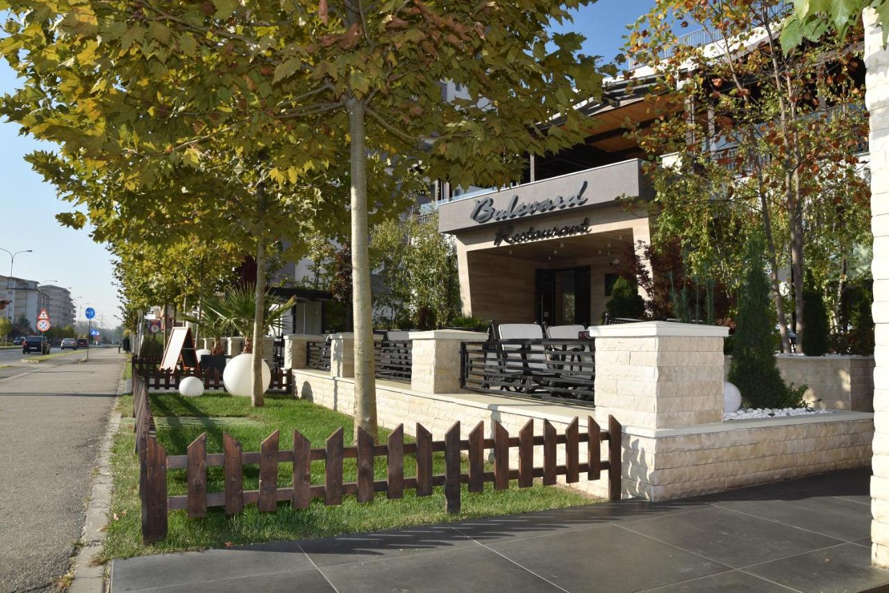 Hotel Bulevard Râmnicu Vâlcea Extérieur photo